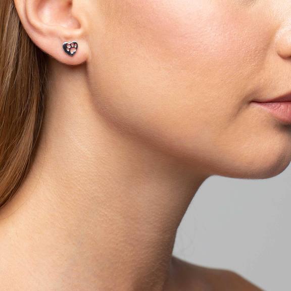 Boucles d'oreilles clous patte