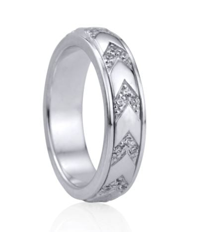 Satya Meditation Ring 5mm - Sterling Silver Chevron CZ Spinner
