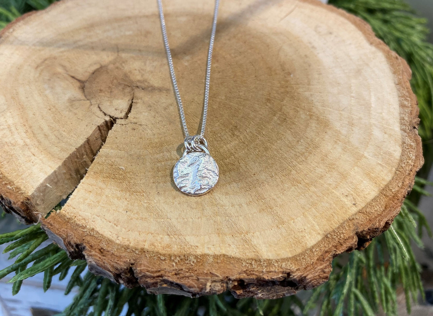 Reticulated Necklace Small