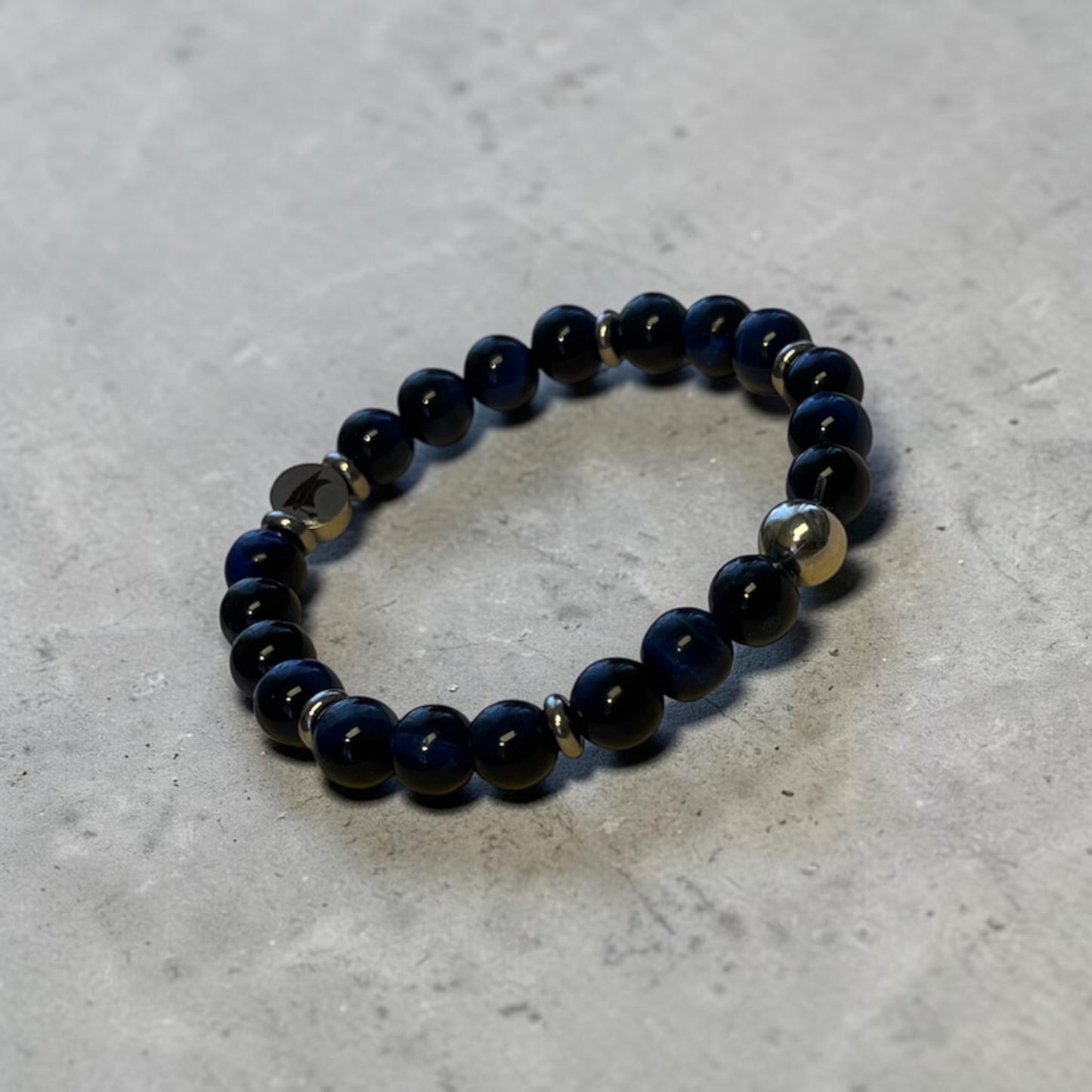 Congrats Grad (Beaded Bracelet)