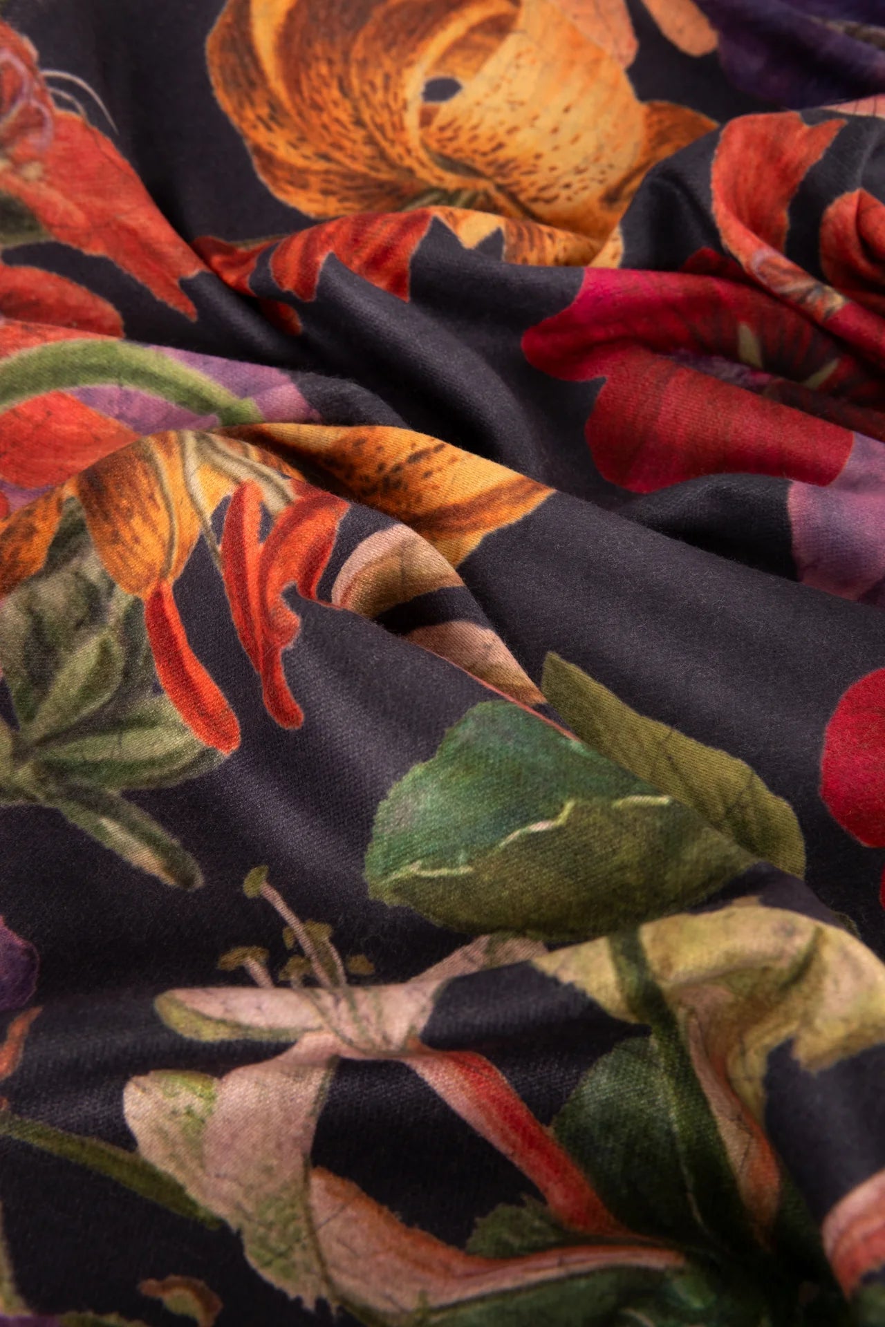 Lux Scarf Posy Midnight