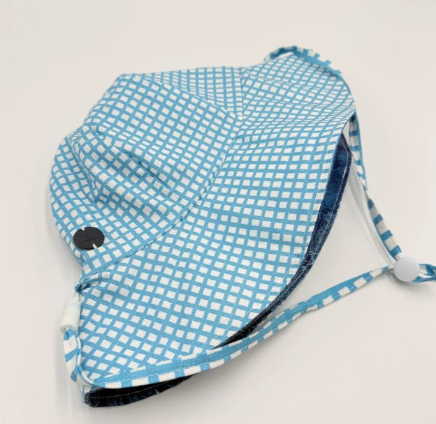 Reversible Baby Summer Hat Ocean Deep Medium