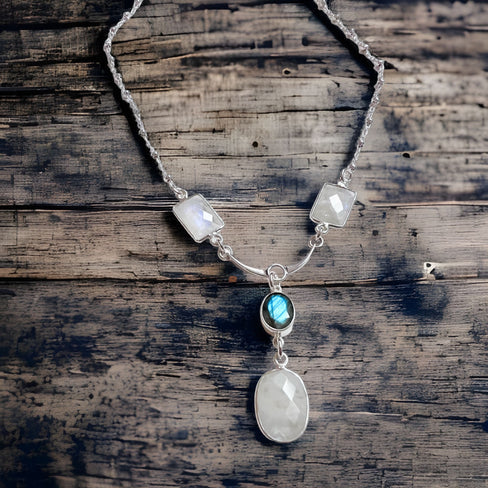 Raza Necklace