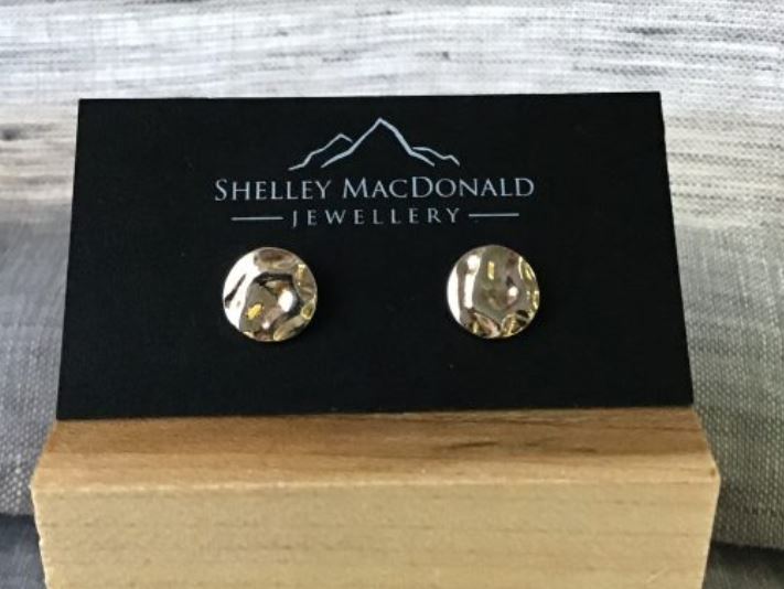 Reticulated Stud Earrings Medium